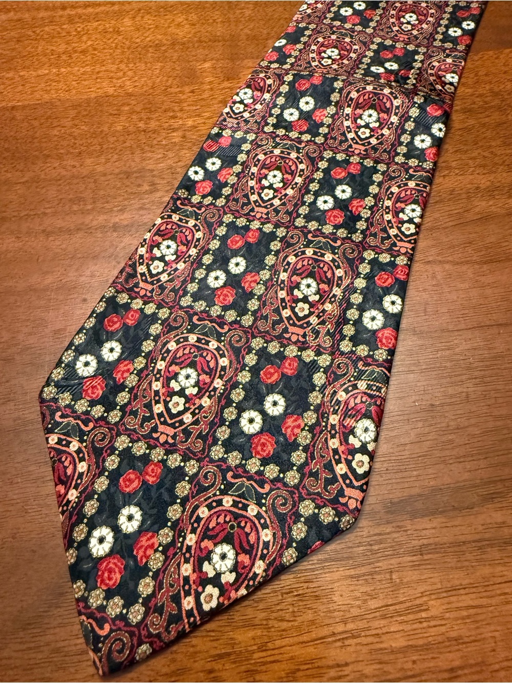 Brioni Men's 100% Silk Tie Black Red Gold Paisley Floral, Made in Italy